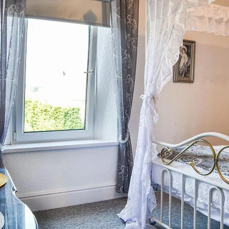 Elizas Padstow Cleator Moor